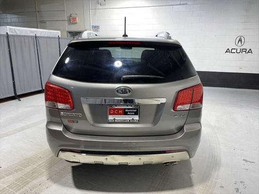 2011 Kia Sorento SX