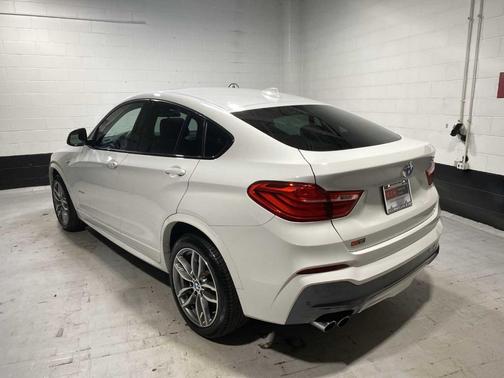 2018 BMW X4 xDrive28i