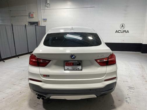 2018 BMW X4 xDrive28i