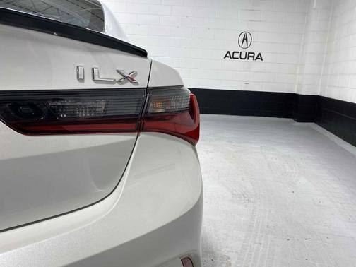 2022 Acura ILX Premium & A-SPEC Packages