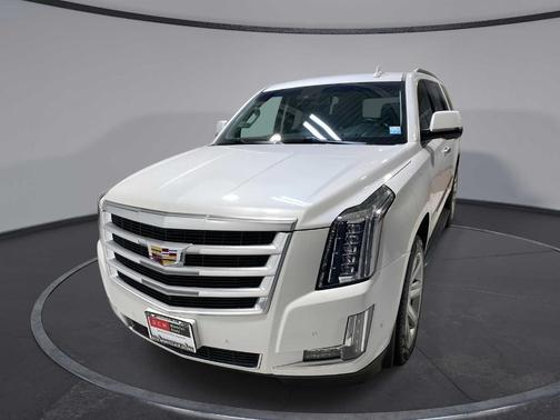 2018 Cadillac Escalade Luxury