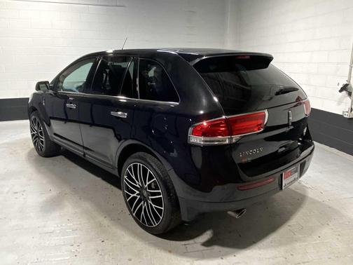 2013 Lincoln MKX Base