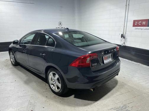 Gray 2012 Volvo S60 T5