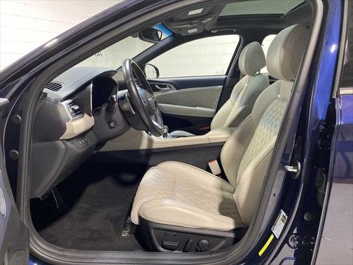 2023 Genesis G70 3.3T