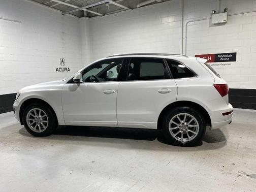 2012 Audi Q5 2.0T Premium Plus