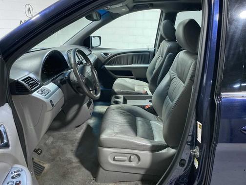 Blue 2008 Honda Odyssey