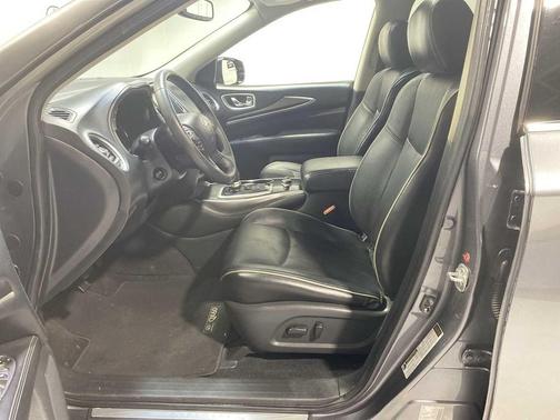 2018 INFINITI QX60 Base