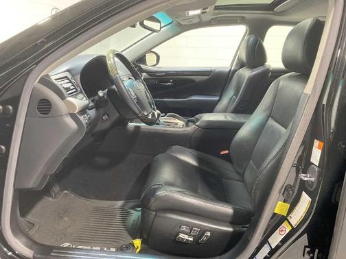 2017 Lexus LS 460 Base