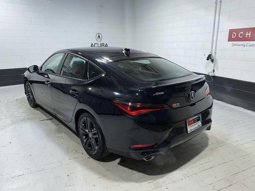 2023 Acura Integra w/A-Spec Package