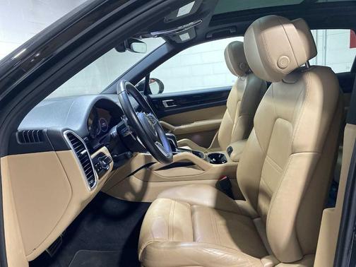 2019 Porsche Cayenne S