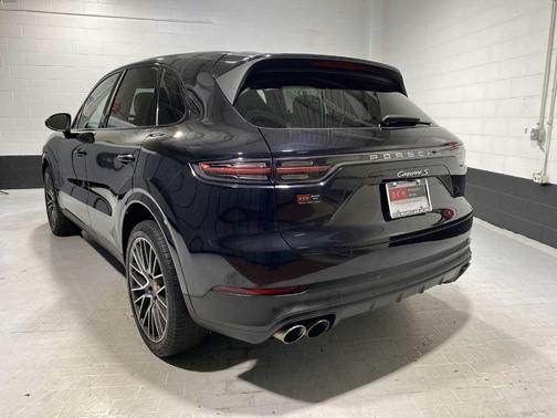 2019 Porsche Cayenne S