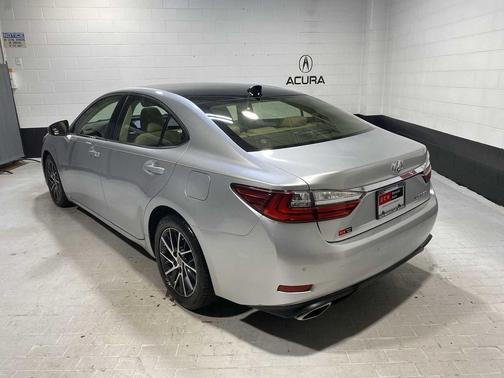 2016 Lexus ES 350 Base