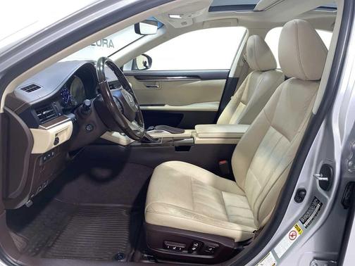 2016 Lexus ES 350 Base