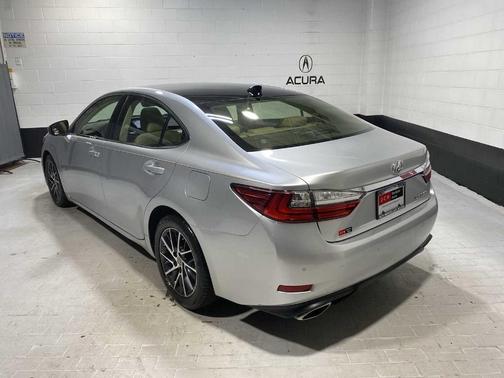 2016 Lexus ES 350 Base
