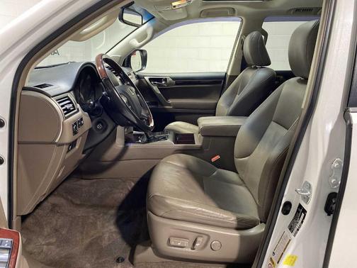 2017 Lexus GX 460 Base