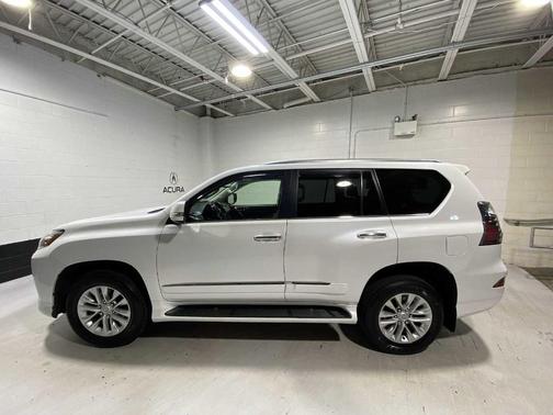 2017 Lexus GX 460 Base
