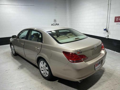 Desert Sand Mica 2006 Toyota Avalon XLS