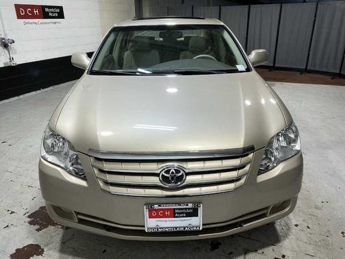 Desert Sand Mica 2006 Toyota Avalon XLS
