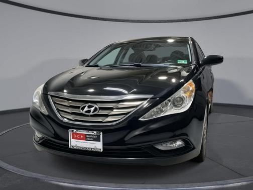 2013 Hyundai SONATA SE