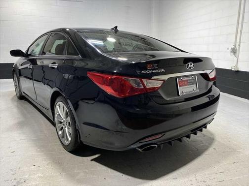 2013 Hyundai SONATA SE