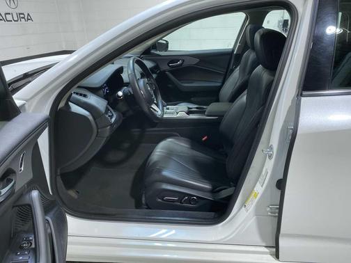 Platinum White Pearl 2023 Acura TLX Base