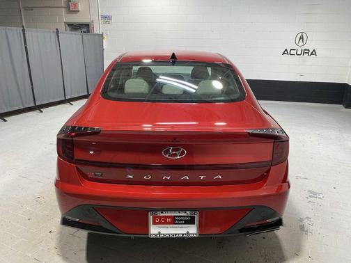 2022 Hyundai SONATA SEL