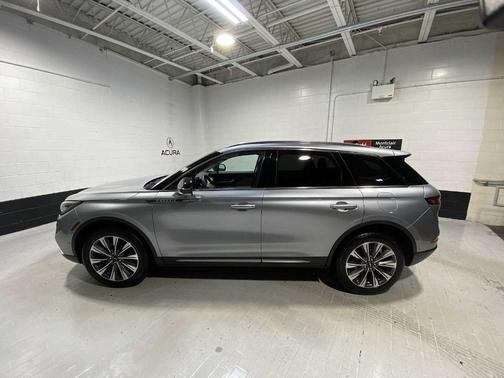 2022 Lincoln Corsair Reserve