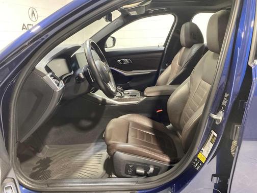 2019 BMW 330 i xDrive