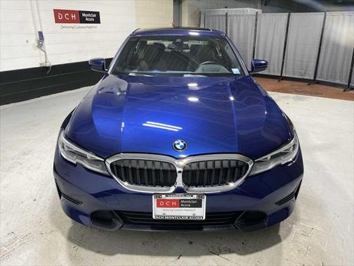 2019 BMW 330 i xDrive
