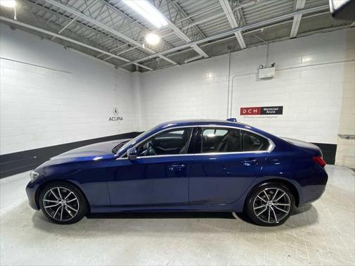 2019 BMW 330 i xDrive