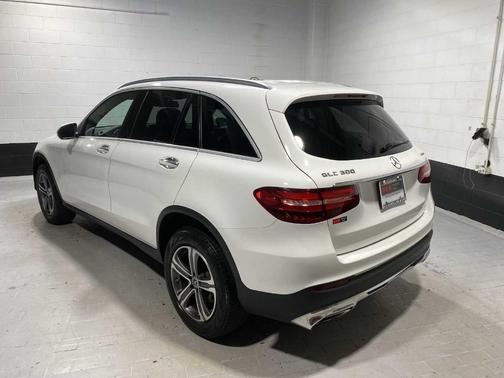 2019 Mercedes-Benz GLC 300 Base 4MATIC