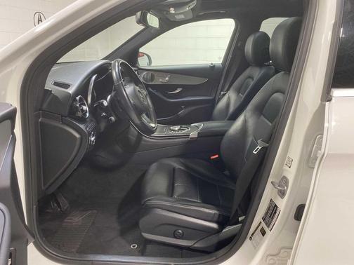 2019 Mercedes-Benz GLC 300 Base 4MATIC