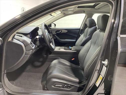 2025 Acura TLX Technology