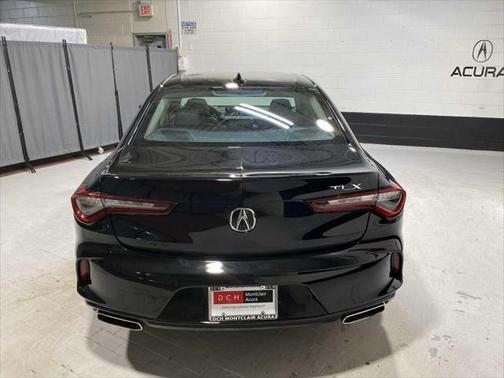 2025 Acura TLX Technology