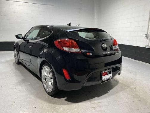 2012 Hyundai Veloster Base