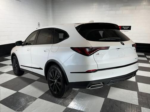 Platinum White Pearl 2026 Acura MDX A-Spec