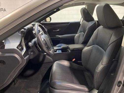 2020 Lexus ES 350 Base