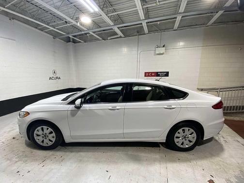 2019 Ford Fusion S