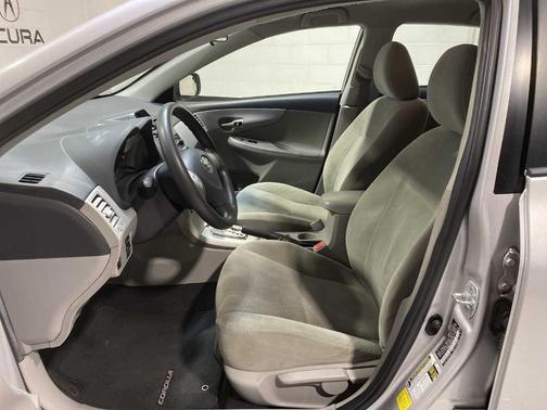 2012 Toyota Corolla LE