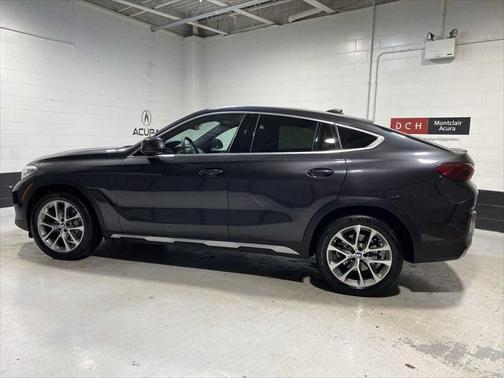2022 BMW X6 xDrive40i