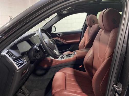 2022 BMW X6 xDrive40i
