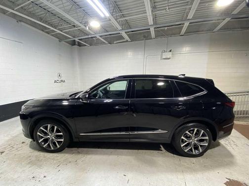 Majestic Black Pearl 2024 Acura MDX Technology