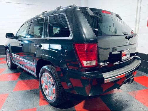 Photo 4 of 33 of 2009 Jeep Grand Cherokee Limited
