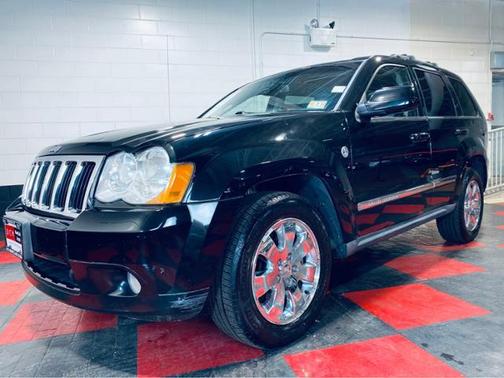 Photo 2 of 33 of 2009 Jeep Grand Cherokee Limited