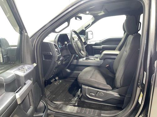 Magnetic Metallic 2018 Ford F-150 XLT