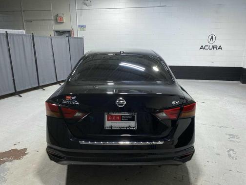 Black 2022 Nissan Altima 2.5 SV