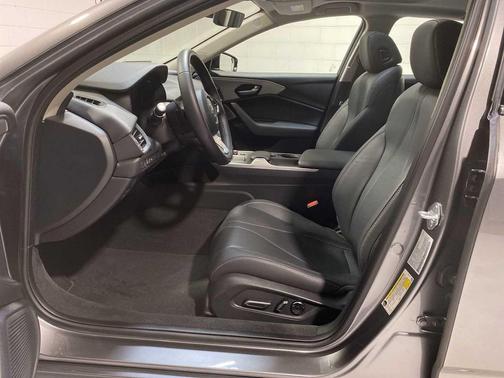 2025 Acura TLX Technology