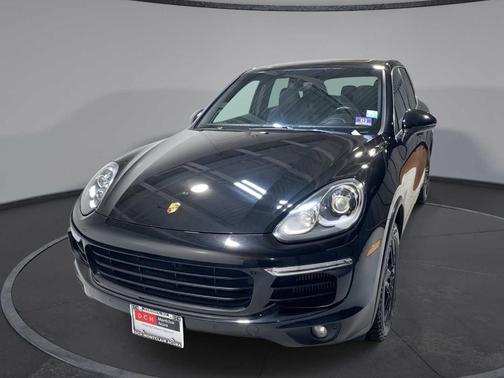 2017 Porsche Cayenne S