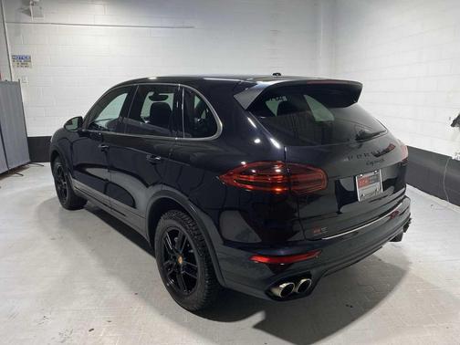 2017 Porsche Cayenne S