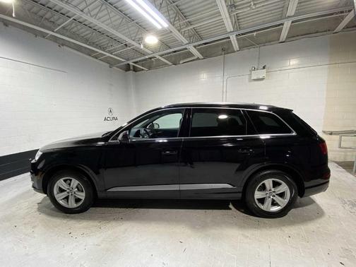 2017 Audi Q7 2.0T Premium Plus